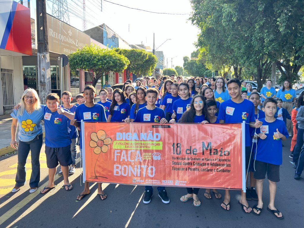 Passeata marca mobilização em Iporã contra o abuso e a exploração sexual de crianças e adolescentes